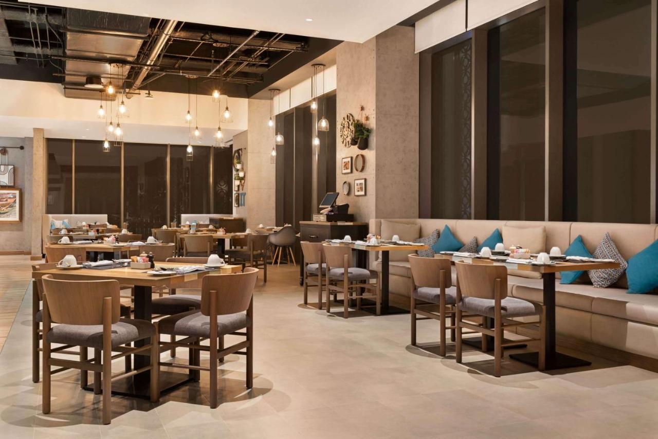 Mercure Dubai Gold District 외부 사진