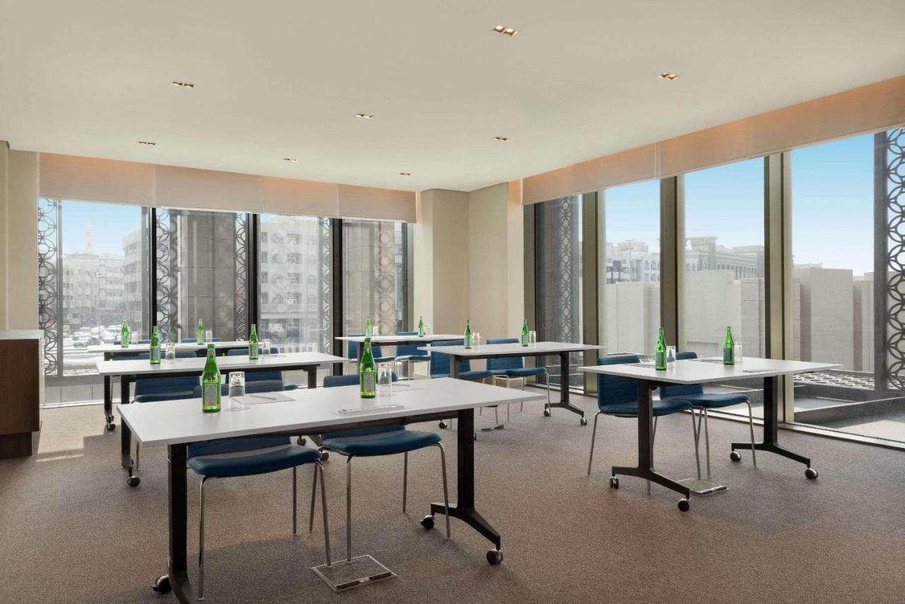 Mercure Dubai Gold District 외부 사진