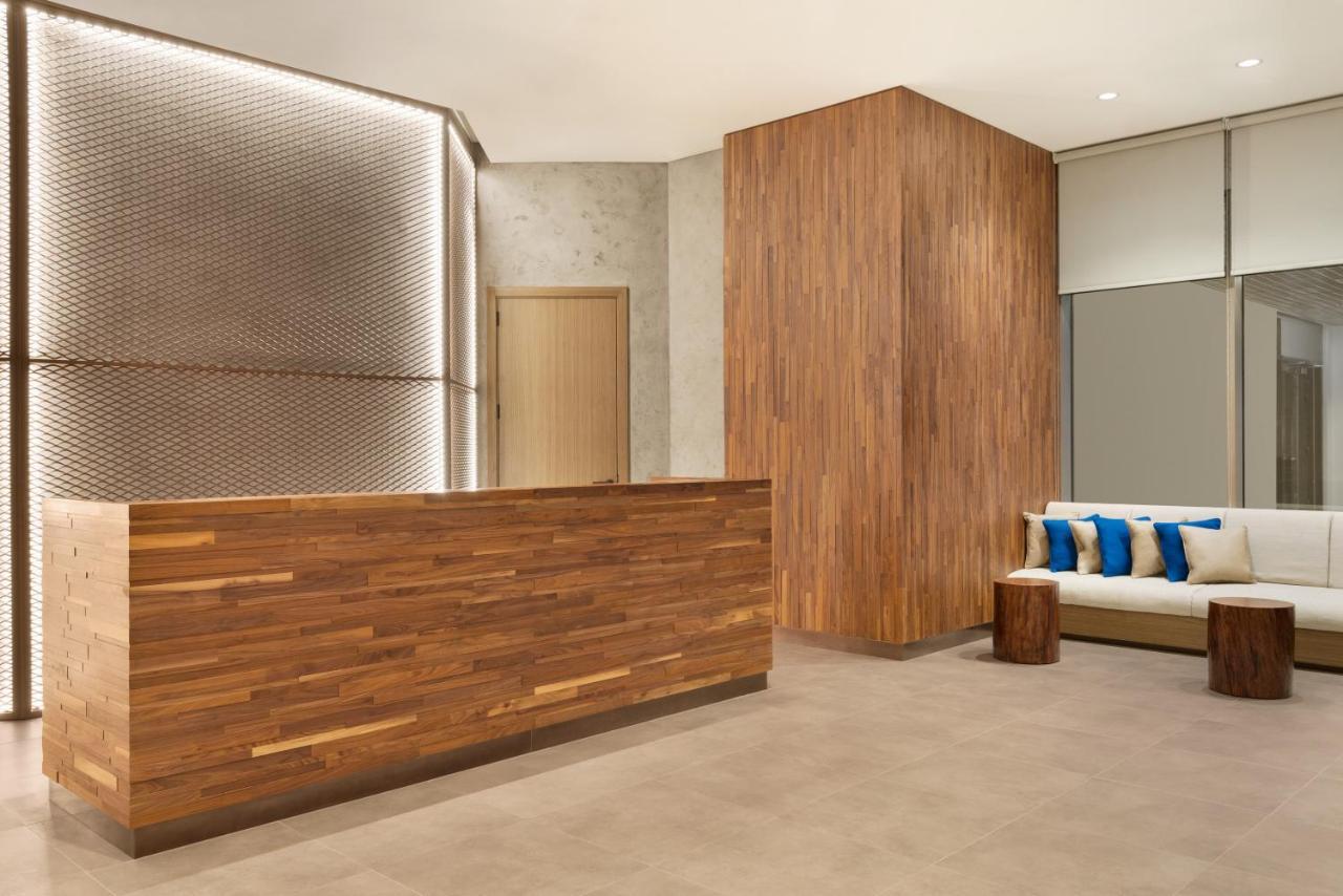 Mercure Dubai Gold District 외부 사진