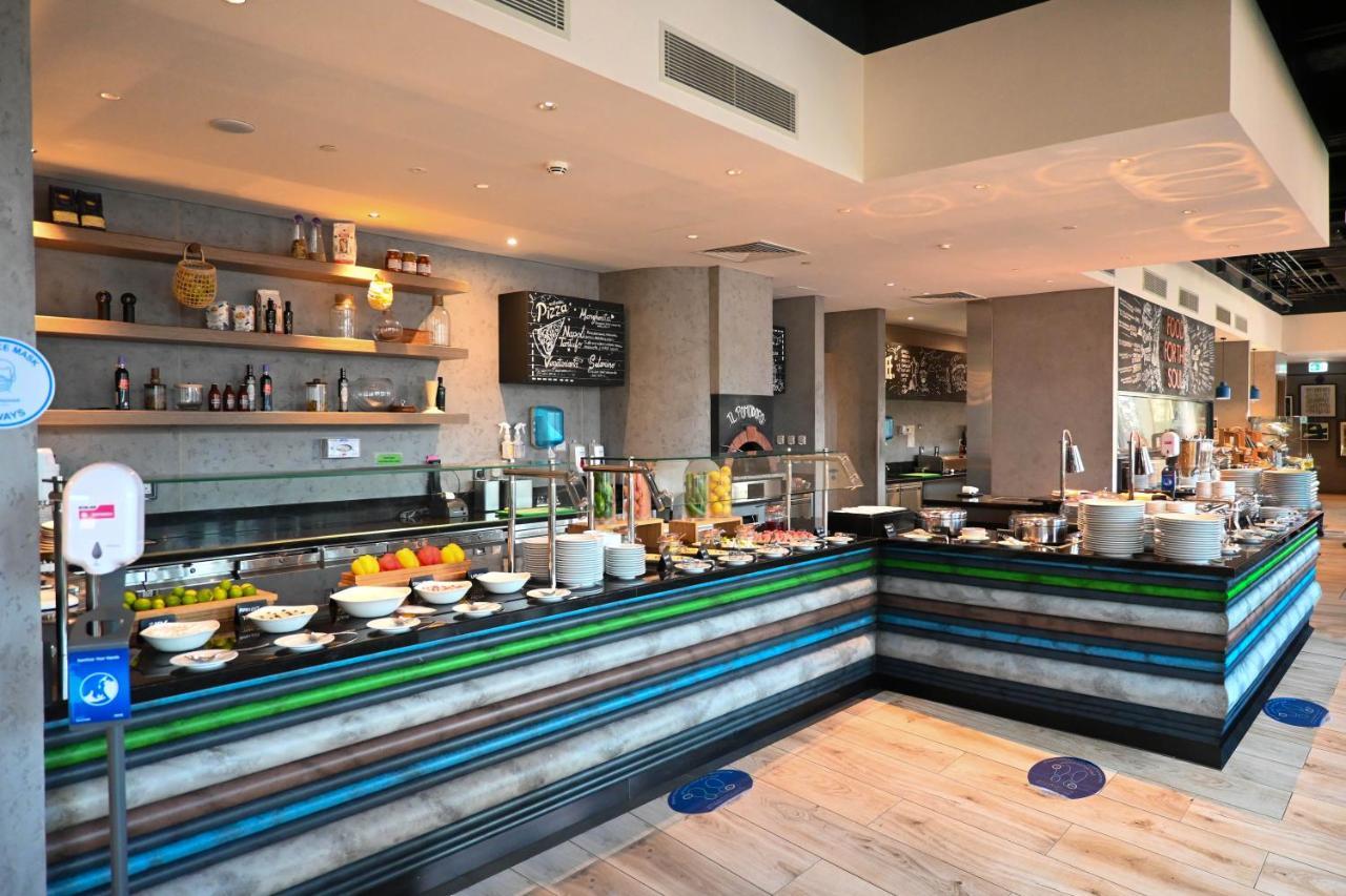 Mercure Dubai Gold District 외부 사진